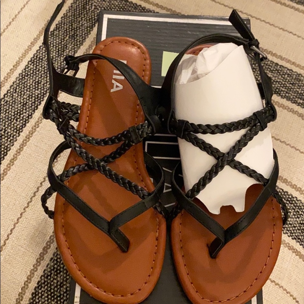 Black Sandals